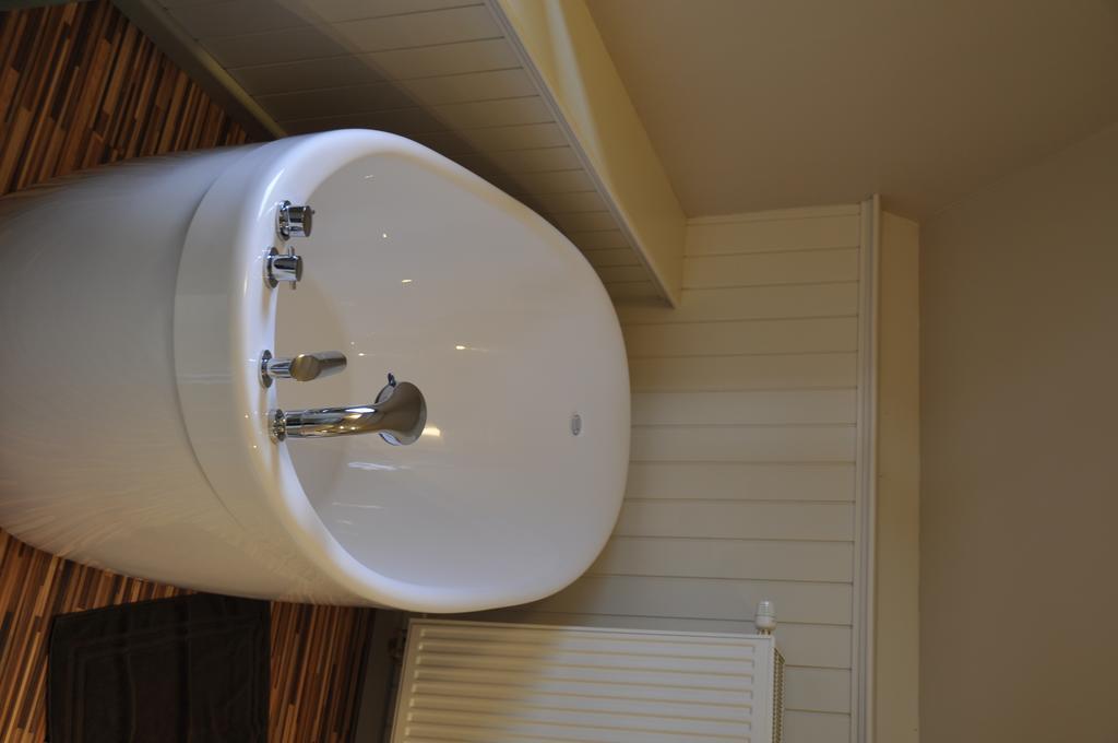 B&B 'T Huys Van Enaeme オーデナールデ 部屋 写真