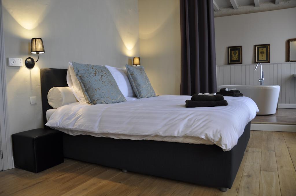 B&B 'T Huys Van Enaeme オーデナールデ 部屋 写真