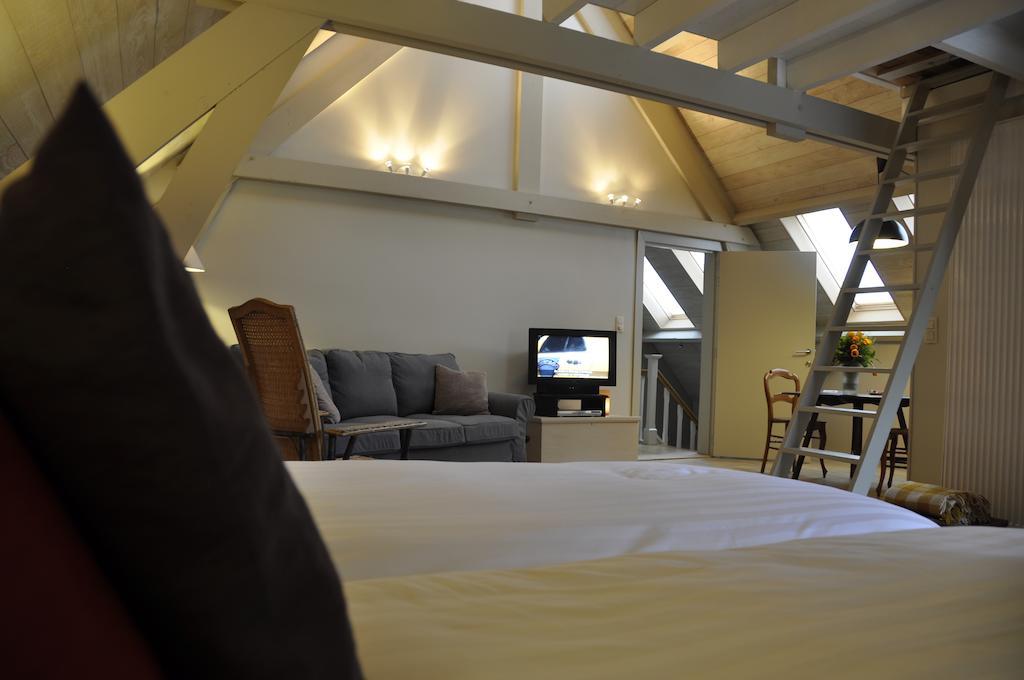 B&B 'T Huys Van Enaeme オーデナールデ 部屋 写真